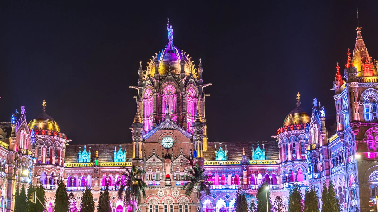 Indian Railways to Mark 170 Years of Carrier, Azadi Ka Amrit Mahotsav with Mild and Sound Display at Mumbai’s CSMT on Sunday