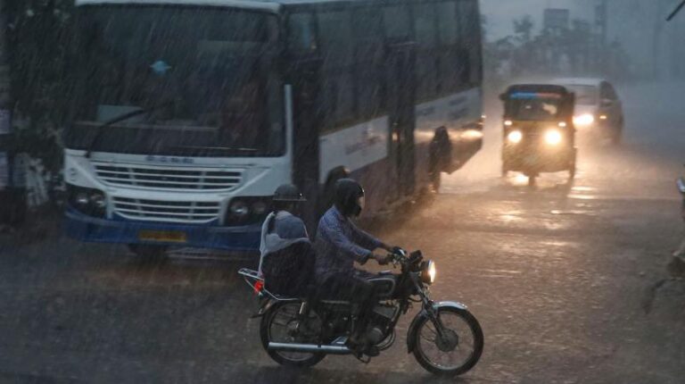 Heavy rains disrupt commonplace existence in portions of Bengaluru