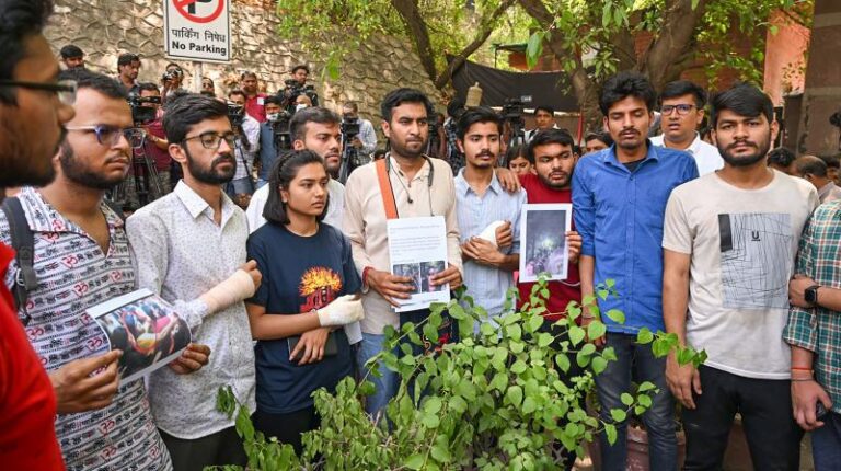 Clashes in JNU over non-veg meals: Police report two FIRs