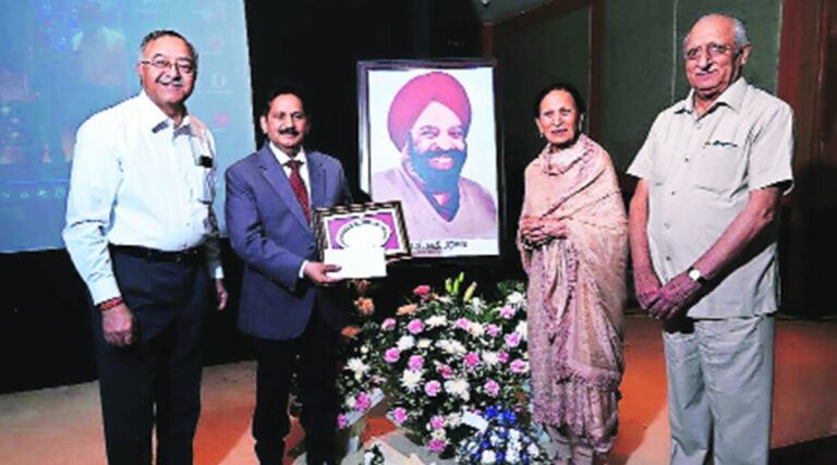 Dr Wazir Singh Lakra awarded M S Johal Award