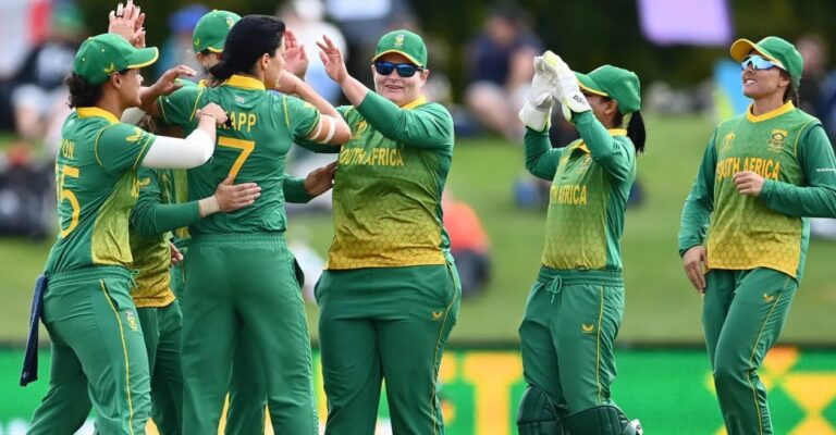 CSA names South Africa Girls squad for Eire excursion; Marizanne Kapp, Lizelle Lee dominated out