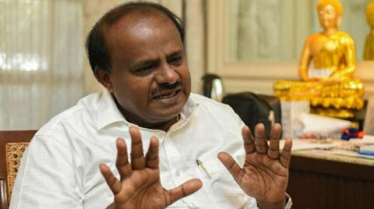 Kumaraswamy in Hyderabad to mark BRS release